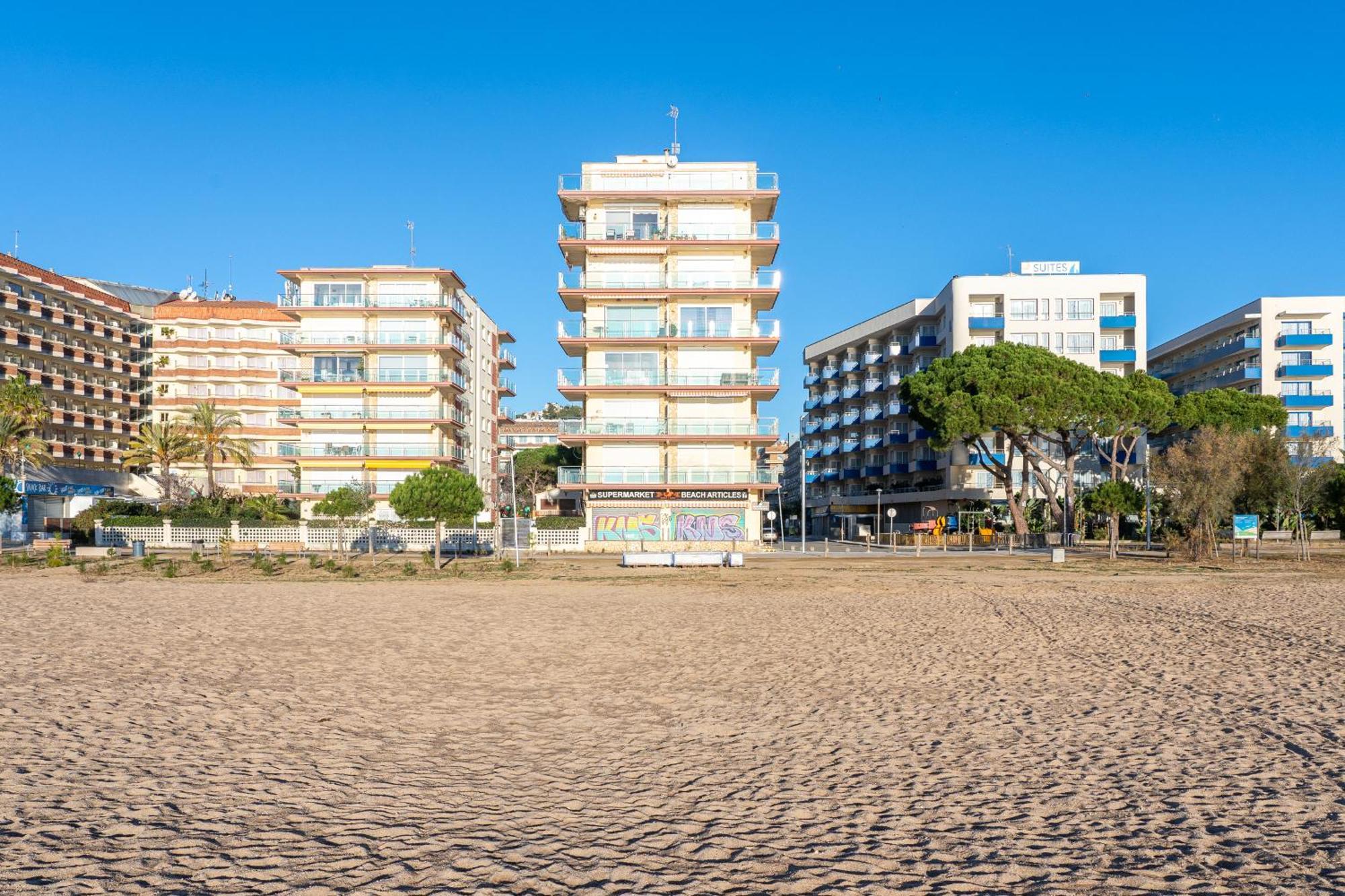 Hauzify I Apartament Llevant Santa Susanna Ngoại thất bức ảnh